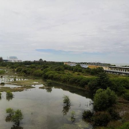 Mahkota Hotel Apartment Melaka Buitenkant foto